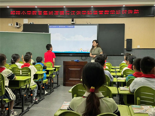 陆知言1.jpg